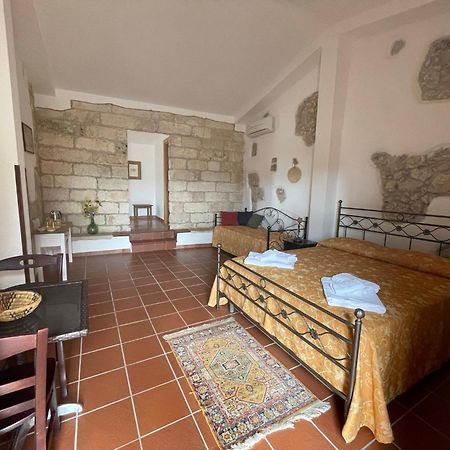 Agriturismo Masseria Saittole 카르피냐노 살렌티노 외부 사진