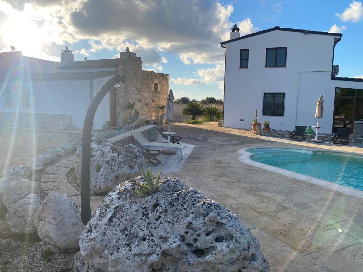 Agriturismo Masseria Saittole 카르피냐노 살렌티노 외부 사진