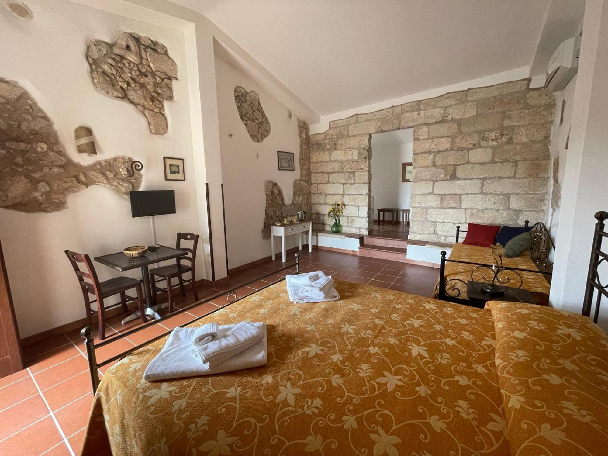 Agriturismo Masseria Saittole 카르피냐노 살렌티노 외부 사진
