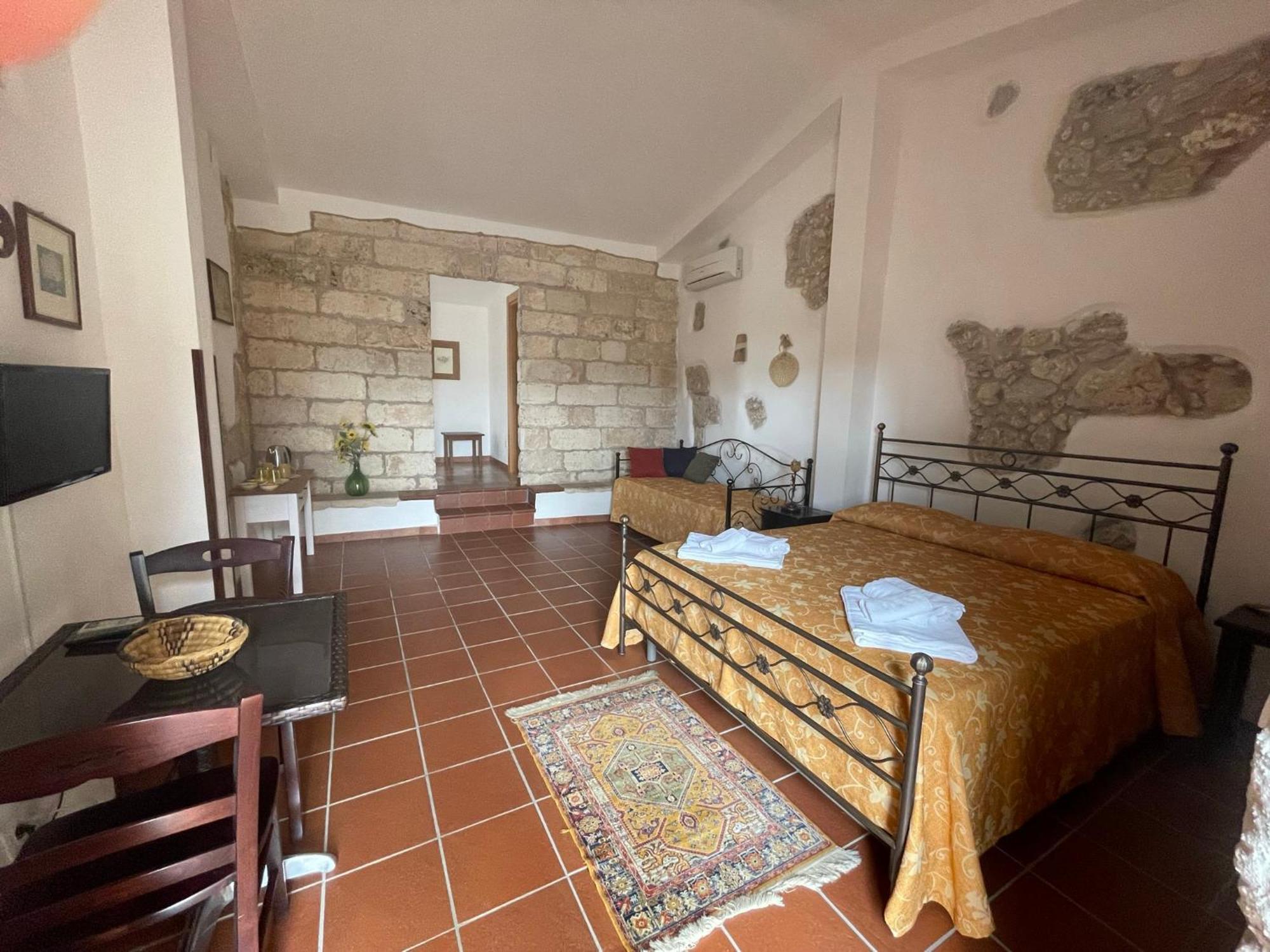 Agriturismo Masseria Saittole 카르피냐노 살렌티노 외부 사진